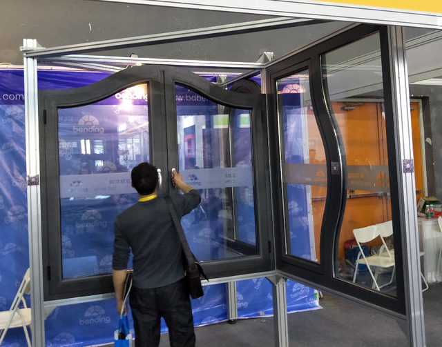 突破想象 奇特的鋁合金門(mén)窗，技術(shù)與藝術(shù)的極致融合