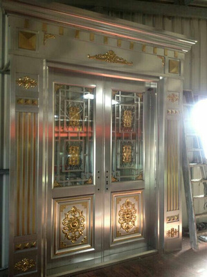 永康創(chuàng)晨門(mén)配廠家——顯琦鋁合金門(mén)窗加工廠（創(chuàng)晨門(mén)業(yè)）